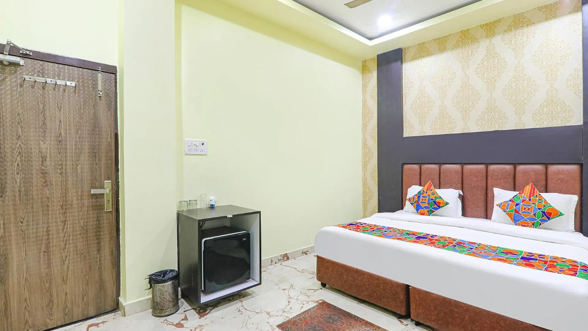 Fabexpress Gs Residency Hotel Varanasi